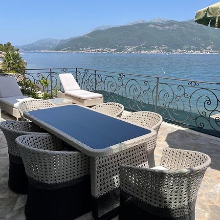 Beachfront Villa Pearl Of Adria Krasići Extérieur photo