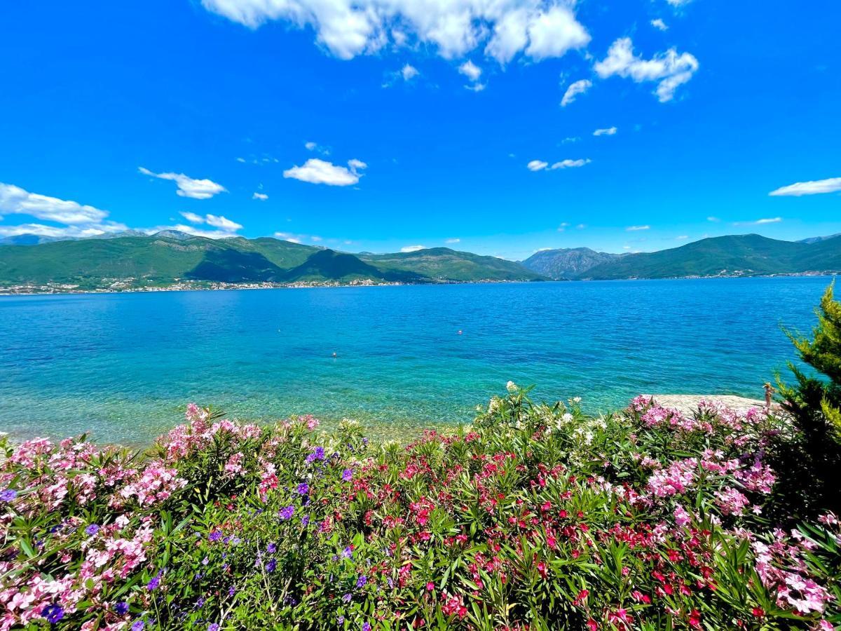 Beachfront Villa Pearl Of Adria Krasići Extérieur photo