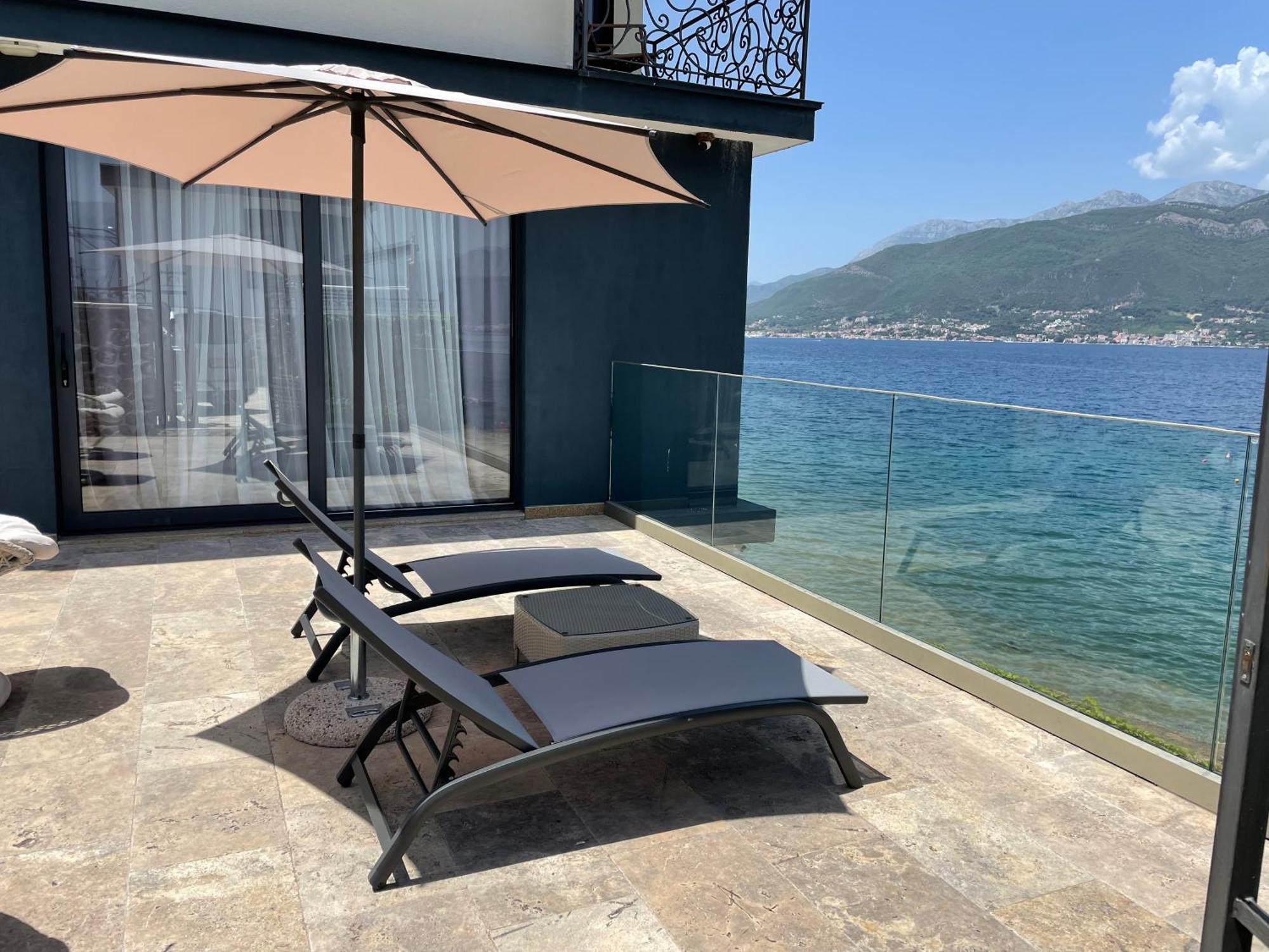 Beachfront Villa Pearl Of Adria Krasići Extérieur photo